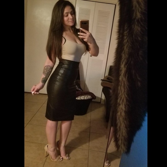 Faux Leather Pencil Skirt Below Knee Length Skirt - Picture 4 of 6